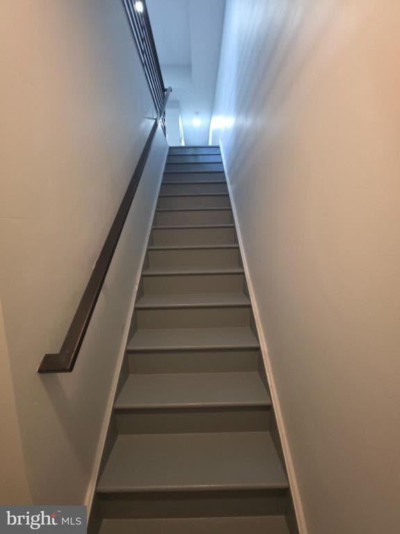 Photo - 1133 W Somerset St