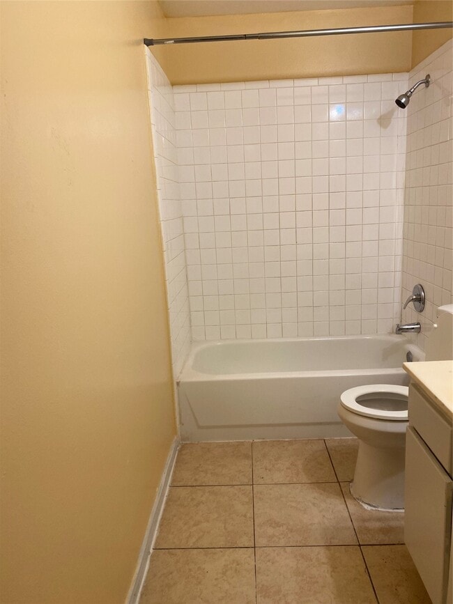 Photo - 6303 Southwood Ct S