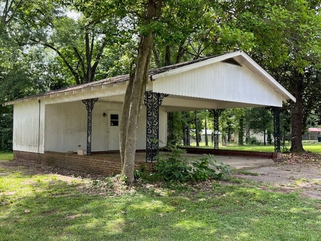 Photo - Renovated 3 Bedroom 1 Bath Home for Rent