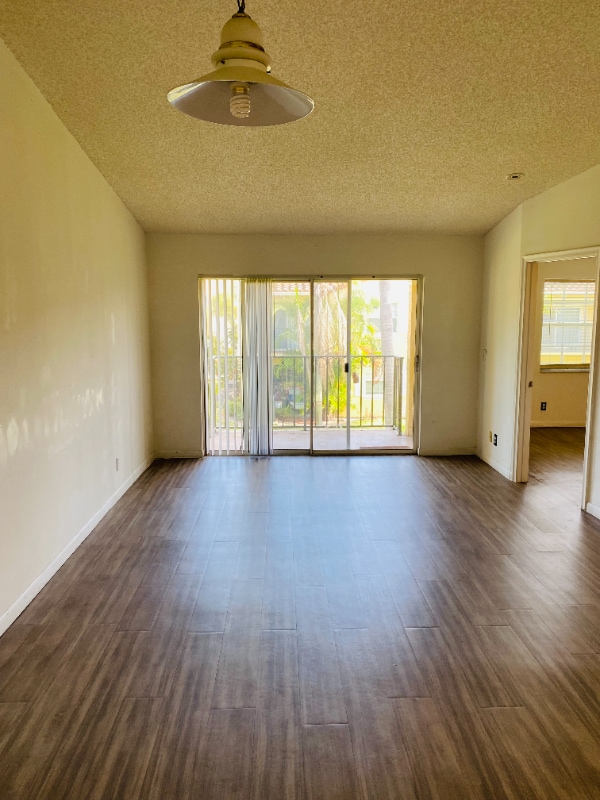 Photo - 1130 Lake Shore Dr