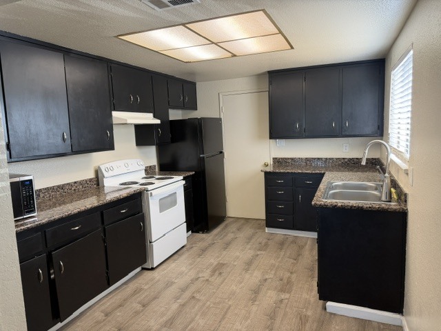 Photo - 260 Northwoods Ave Unit 260