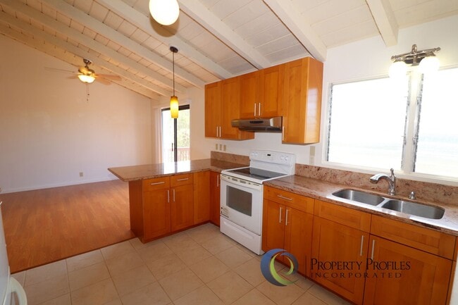 Photo - Newtown Perimeter Lot - 3 Bedroom 2 Bath Home - Available Now!