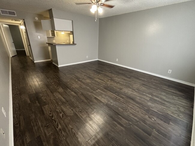 Photo - Edinburg Place Apartments