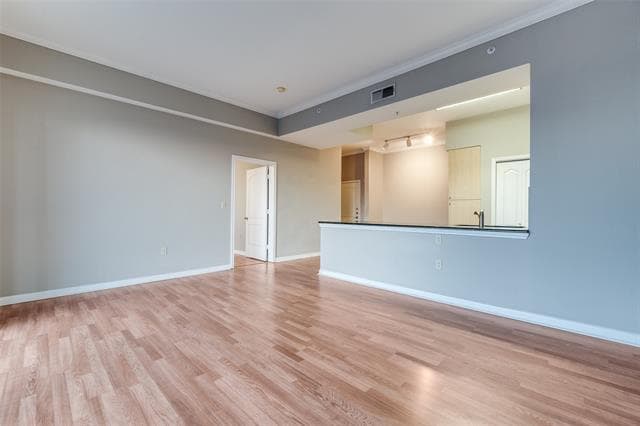 Photo - 3225 Turtle Creek Blvd Blvd Unit 1236