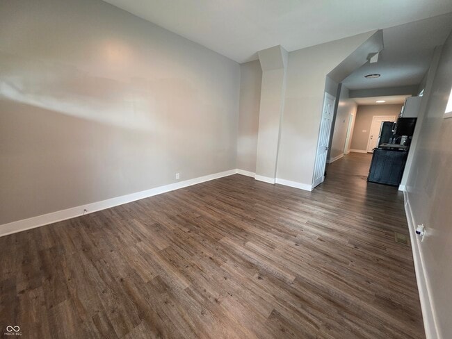 Photo - 327 N Sherman Dr