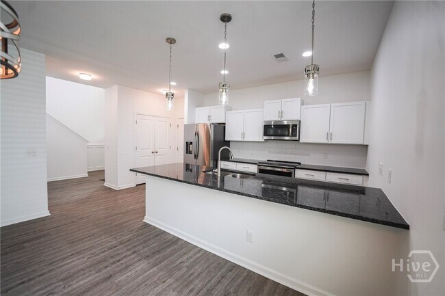 Photo - 24 Crown Ct Townhome