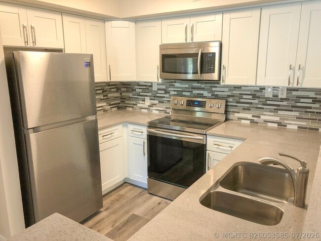 Building Photo - 7808 Sonoma Springs Cir Unit 203
