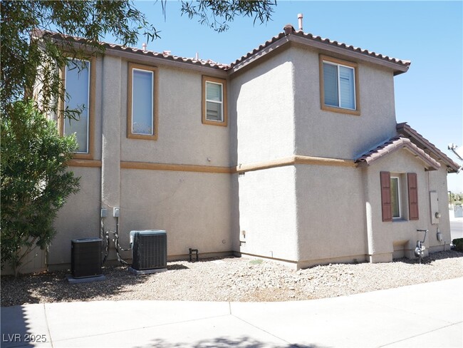Photo - 6051 W Dewey Dr