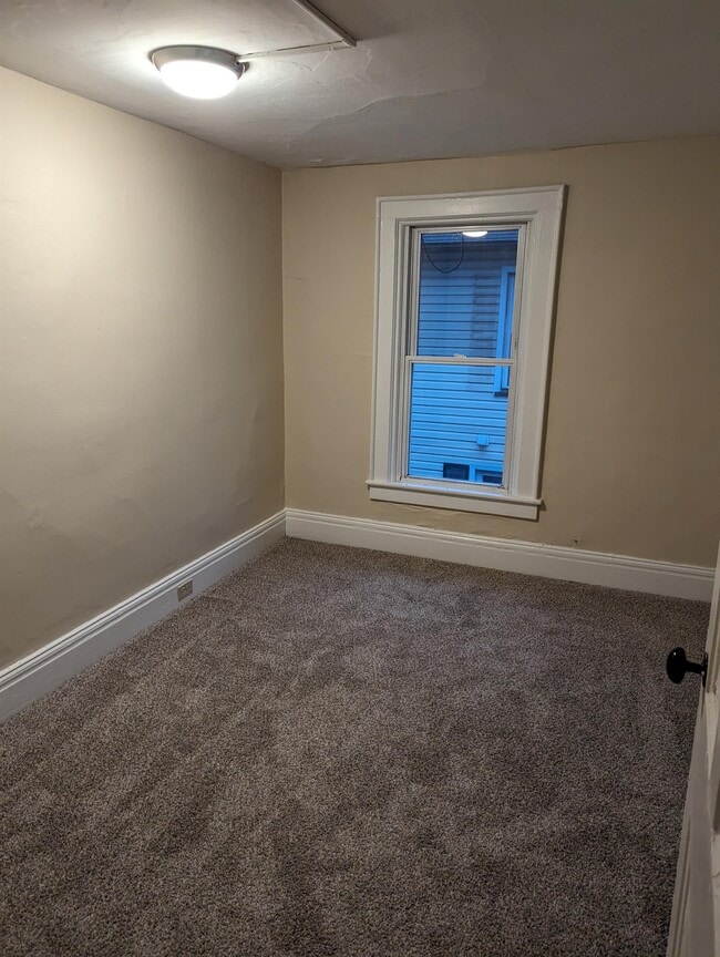 25 Benedict St Unit 3