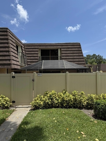 Photo - 6927 69th Way