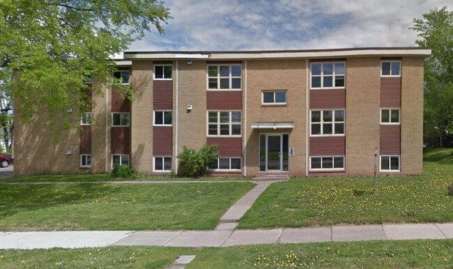 Building Photo - 22 Ruelle MacAleese Ln Unit 13