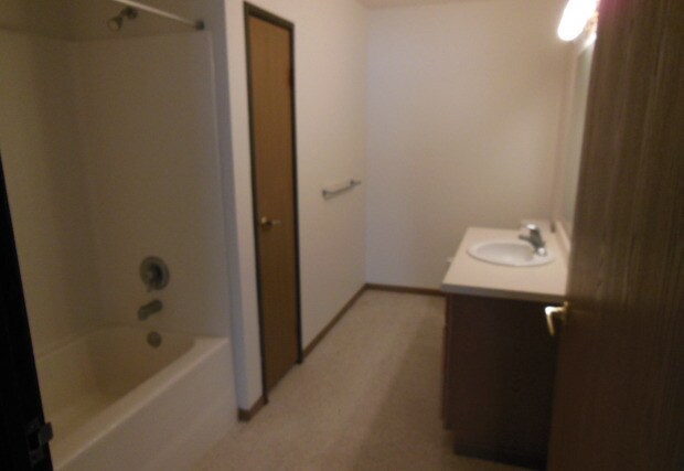 Photo - Rattenborg Court