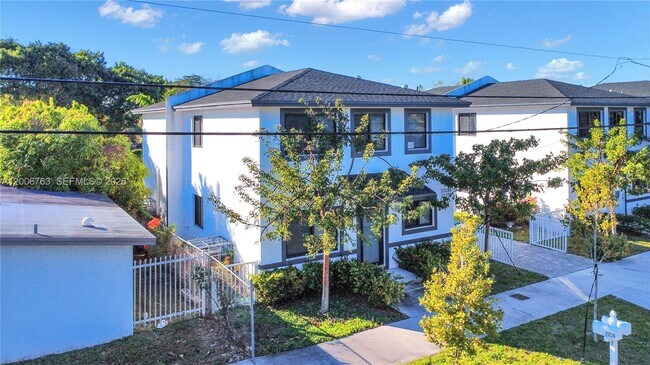 Photo - 21226 SW 119th Ave Unit 21226