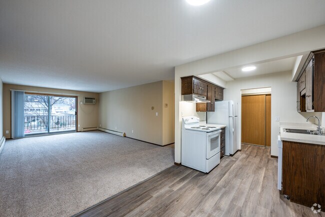 2BR, 1.5BA - 1,075SF - Kitchen/Living Room - St. Clair Commons 1304