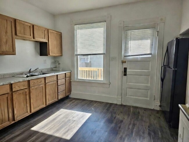 Photo - 1801 N Wisconsin St Unit LOWER