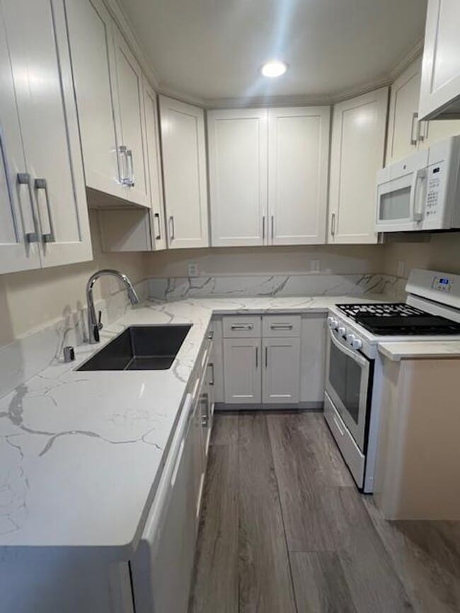 Photo - 4905-4907 Douvan Court Unidad 4907 Douvan Court