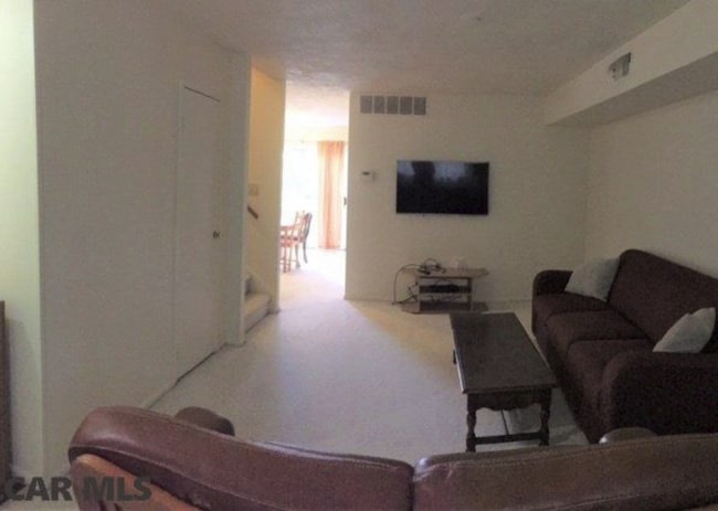 dinner room - 1121 W Aaron Dr