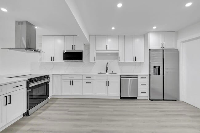 Photo - 3050 N Palm Aire Dr Unit 704