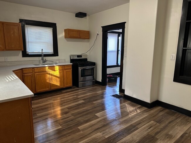 Photo - 1618 Berry Blvd