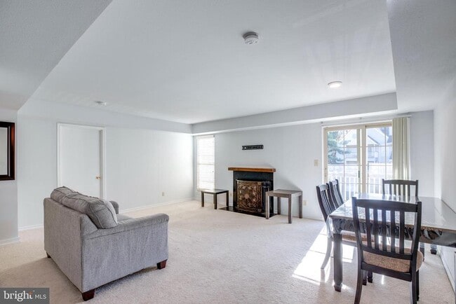 Photo - 12154 Penderview Terrace Unit 1231