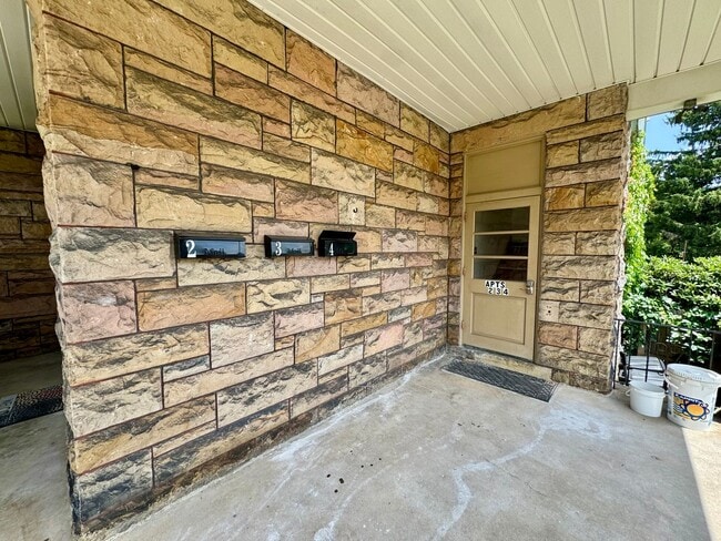 Photo - 212 N Highland Ave Unit #2