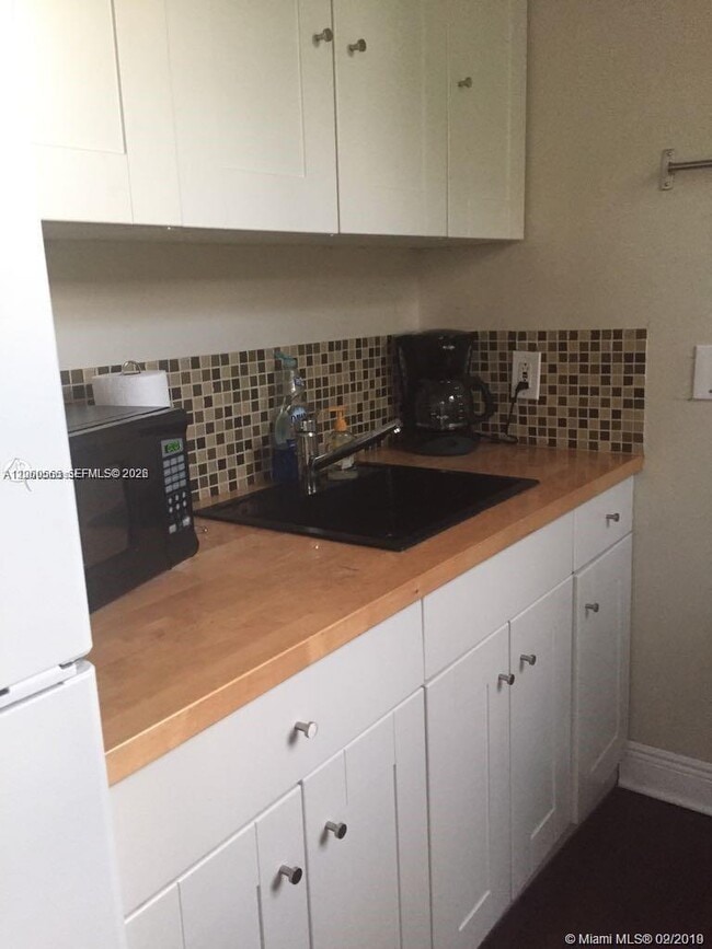 Photo - 605 Euclid Ave Unit 203