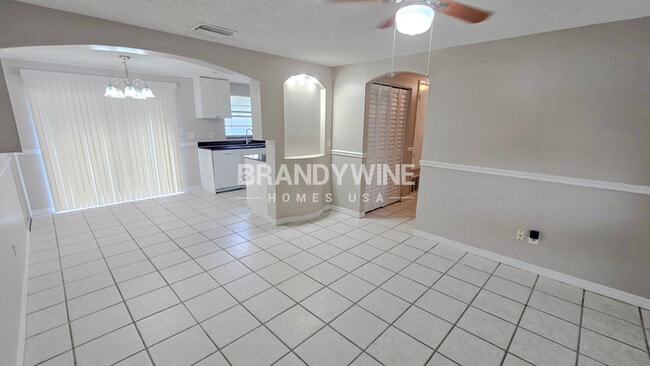 Photo - 3716 Ambermist Dr