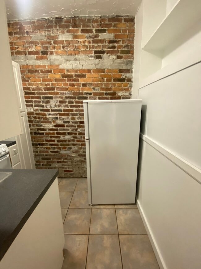 Photo - 131 Park Dr