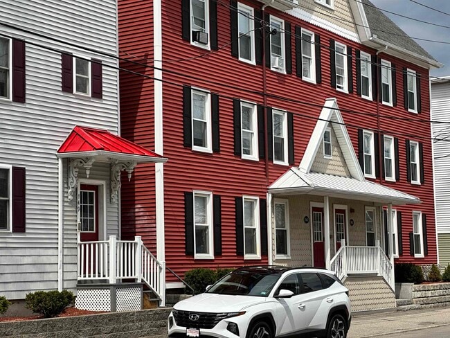 Photo - 143 Second St Unit 3