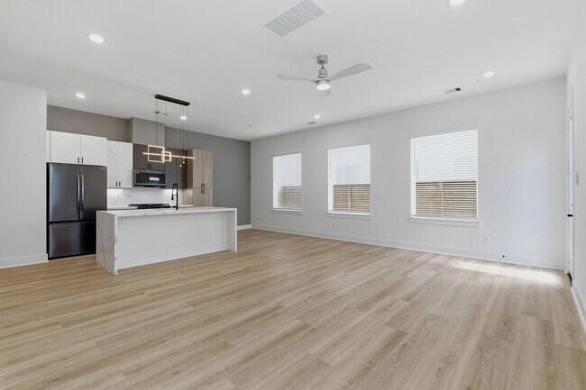 Photo - 6337 Wheatley St
