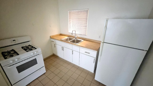 Photo - 24 Brooks Ave Unit 2