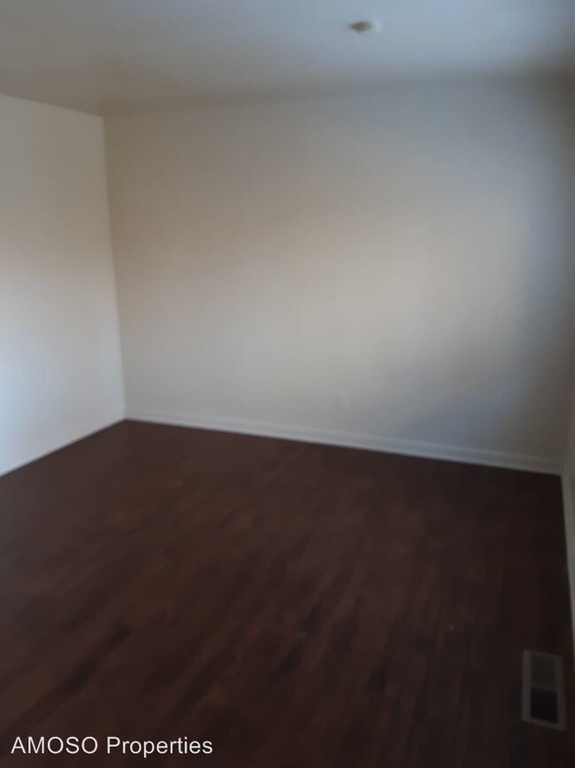 Photo - 3 br, 1 bath House - 10062 Balboa Dr.