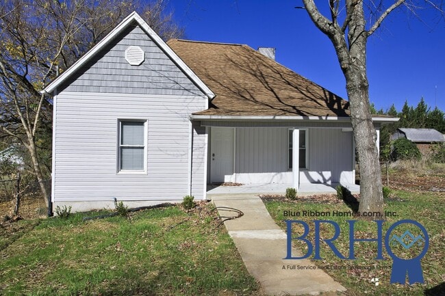 Building Photo - 1311 W Baxter Ave