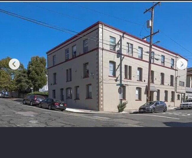 Photo - 162 Santa Fe Ave