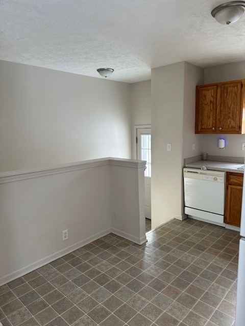 Photo - 200 E 38th St