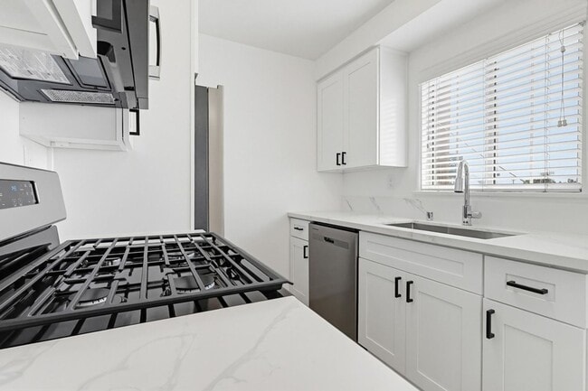 Photo - 6629 Crenshaw Blvd Unit 15