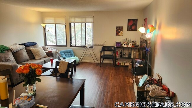 Photo - 20 Hubbard Park Rd Unidad 10