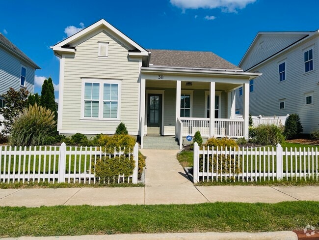 Building Photo - 311 Clift Home Pl Dr