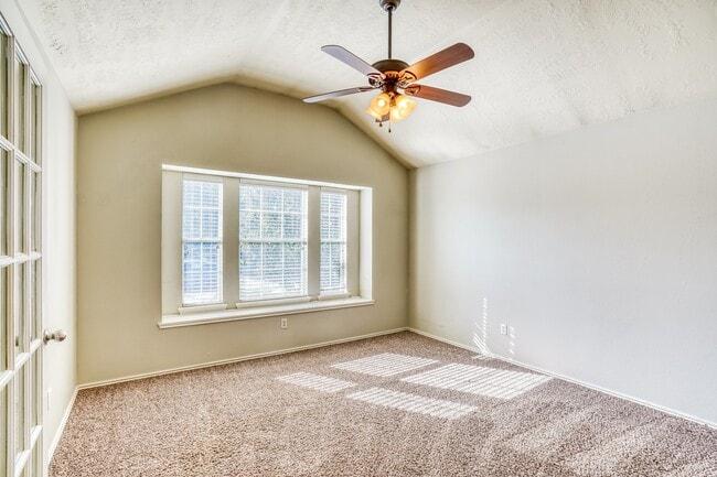 Photo - 2410 Hawthorne Brook Ln