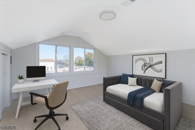 Photo - 617 Ripley Pl