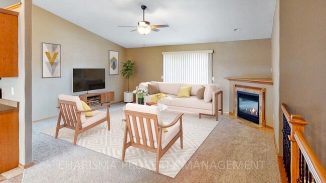 Photo - 6512 E 45th St