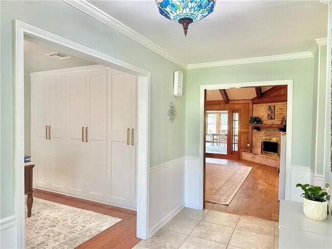 Photo - 773 Bocage Ln