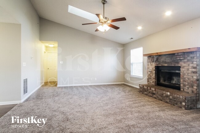 Photo - 7604 Wood Stream Dr