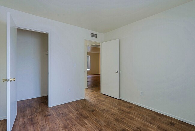 Sahuaro West Apartments