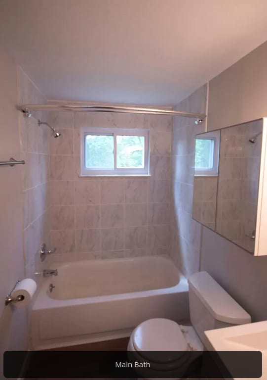 Baño superior - 2184 Hemlock Dr