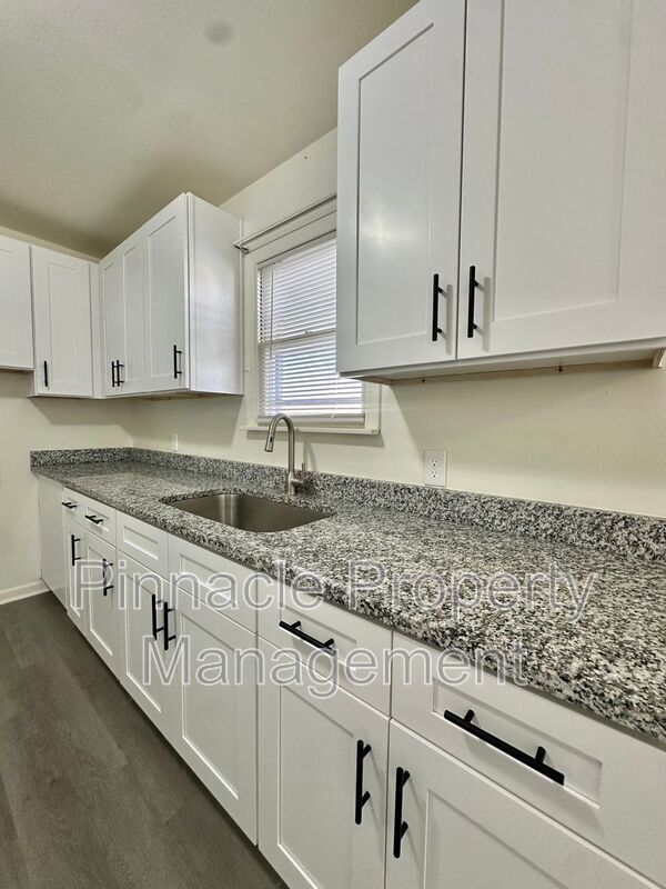 Photo - 2632 Raney St