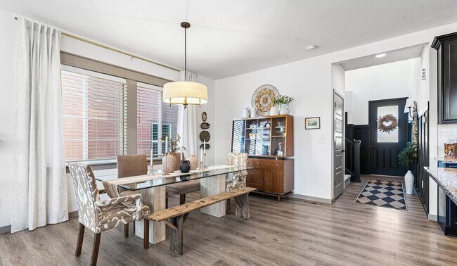 Photo - 1000 Equinox Dr