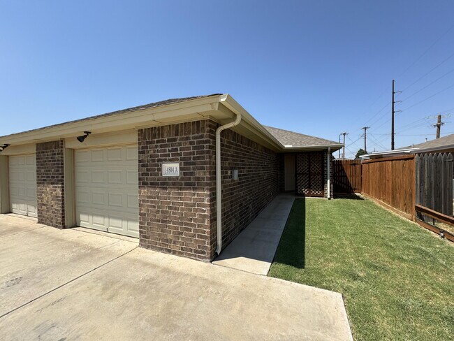 Photo - 4804 66th St Townhome