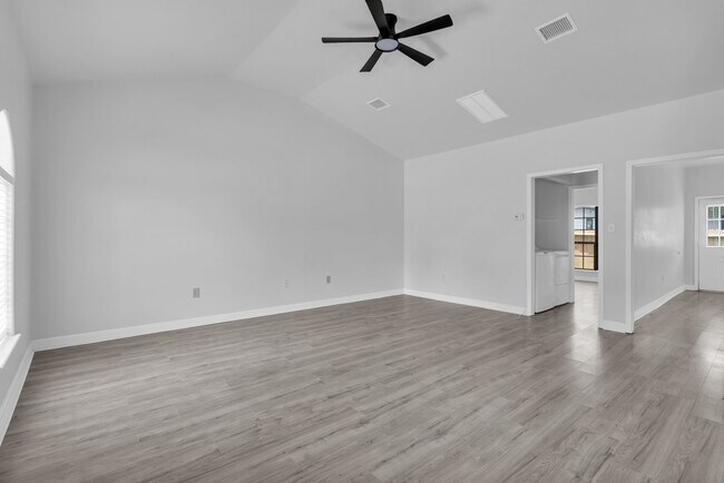 Photo - 16868 Kempwood