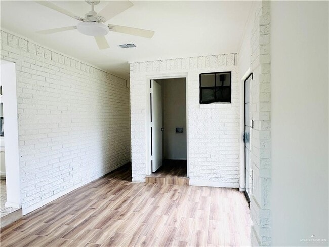 Photo - 12 Encino Dr